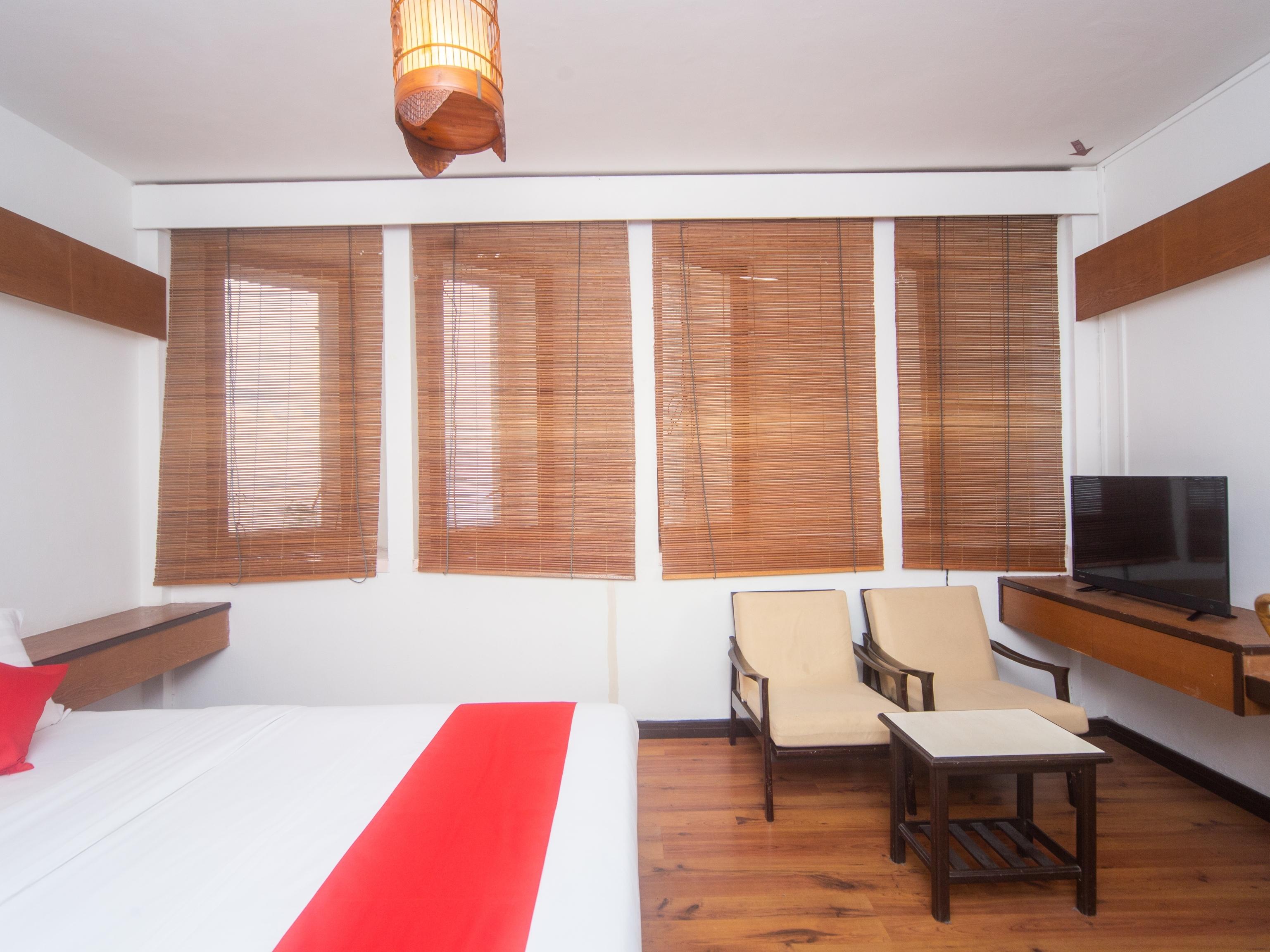 Oyo 1023 La Mirina Boutique Inn Экстерьер фото