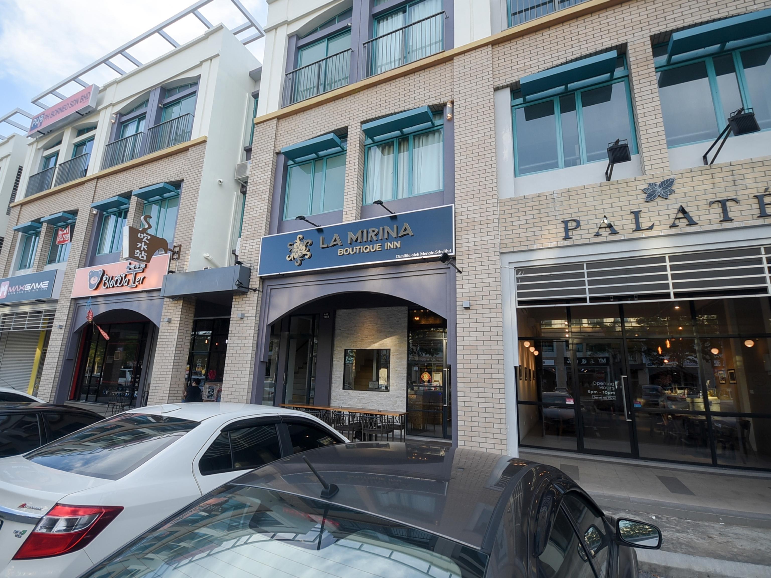 Oyo 1023 La Mirina Boutique Inn Экстерьер фото