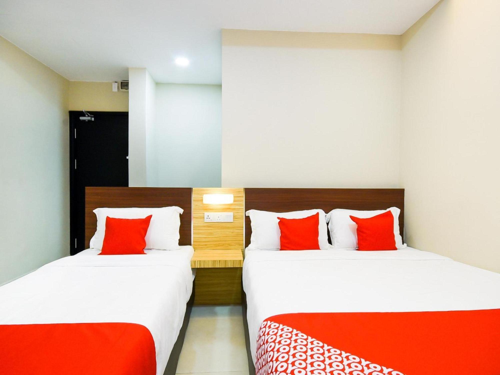 Oyo 1023 La Mirina Boutique Inn Экстерьер фото