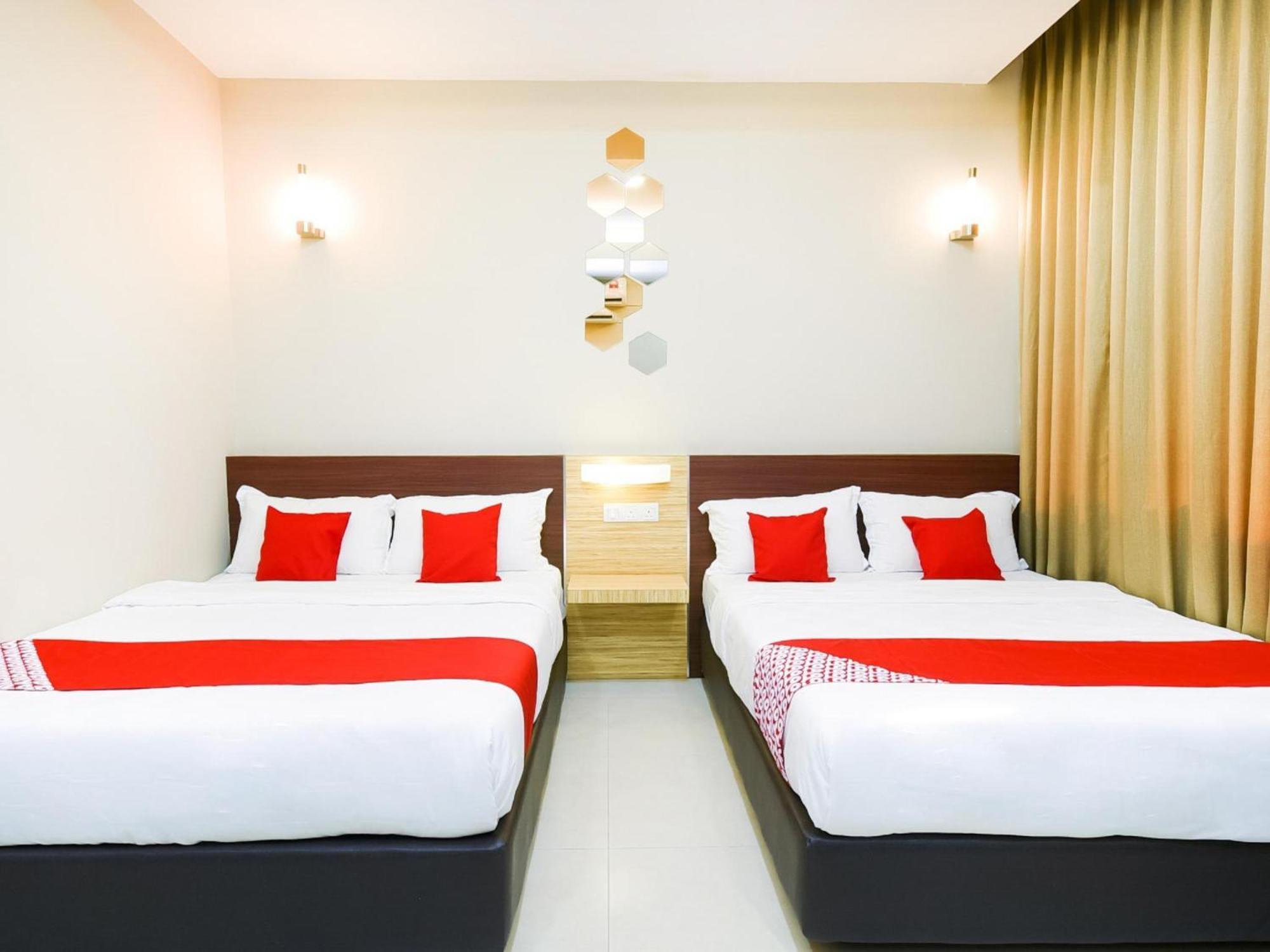 Oyo 1023 La Mirina Boutique Inn Экстерьер фото